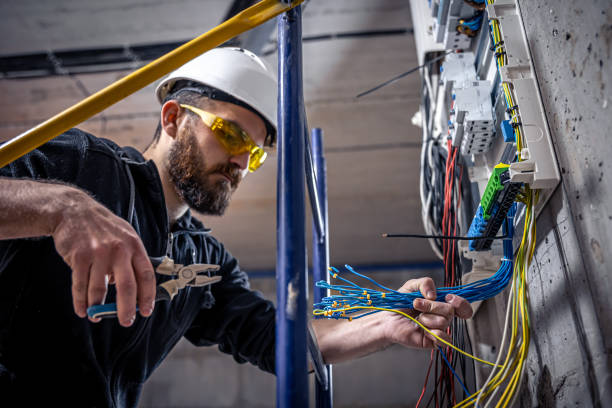 Best Electrical Repair Services  in Oak Hill, OH