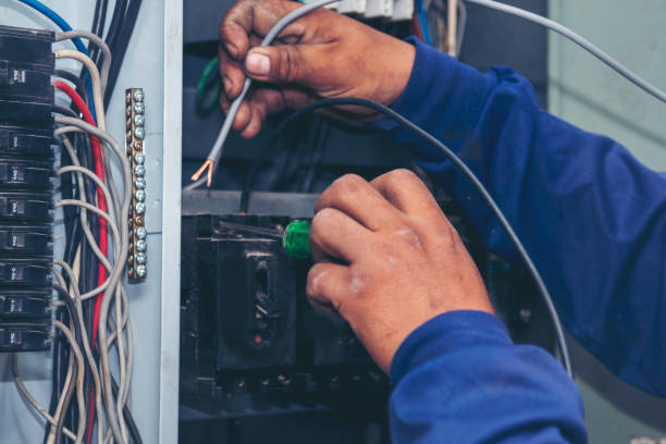 Best Commercial Electrician Services  in Oak Hill, OH